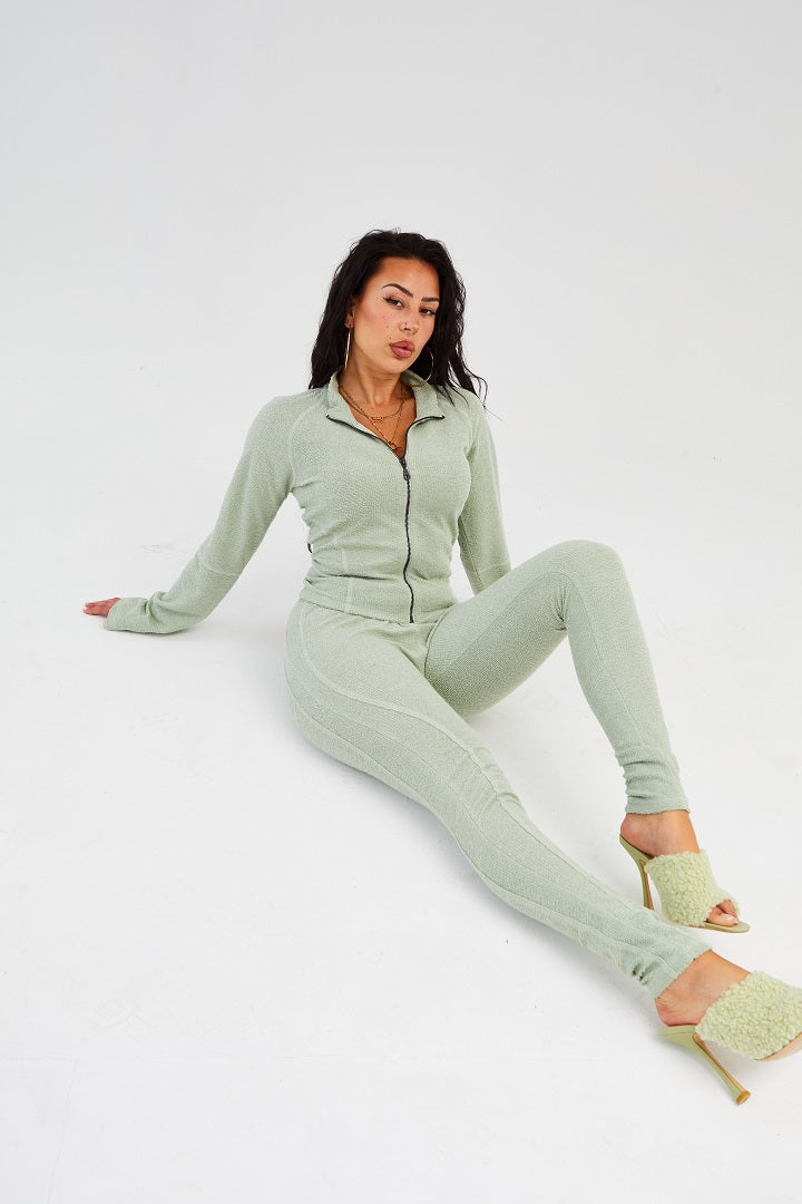 The Bonnie Contour Top in Pistachio (Pre Order)